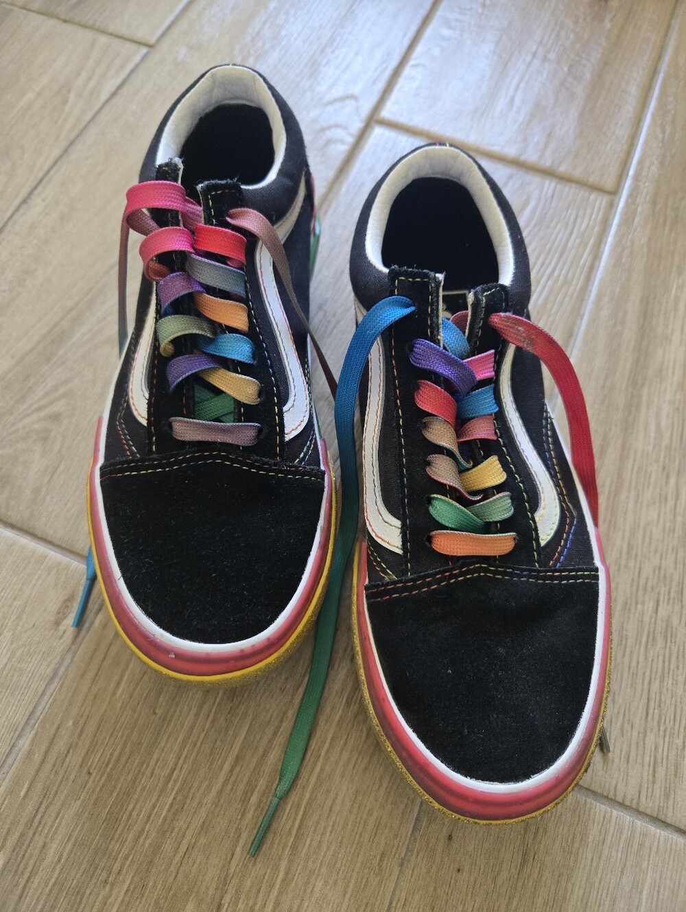 Vans Stacked Old School Pride Platform Sneakers, 3.5/5 - Picture 6 of 15